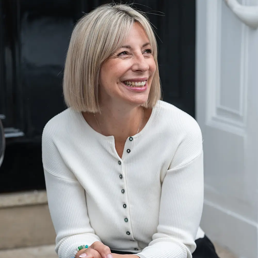 Medical Receptionist Isle of Wight Healthcare Assistant Dermatology Patient Reception Services Surgical Clinic Support